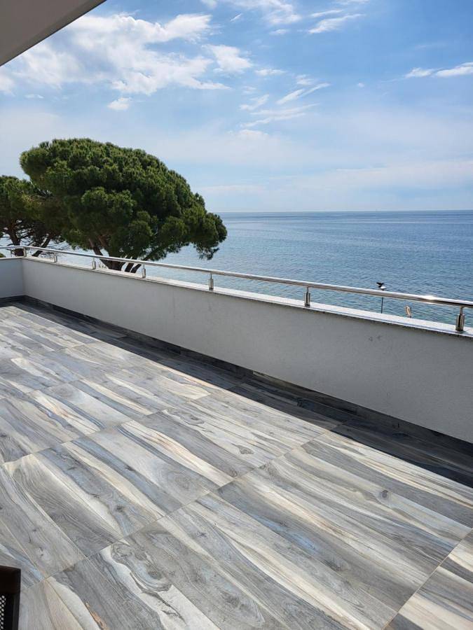 Ferienwohnung für 2 Personen, mit Garten und Terrasse sowie Ausblick in Umag und Umgebung - 2