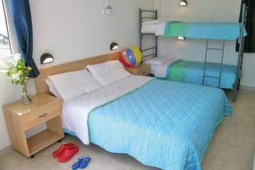 Resort per 6 Persone in Peschiera del Garda, Prealpi Gardesane, Foto 3