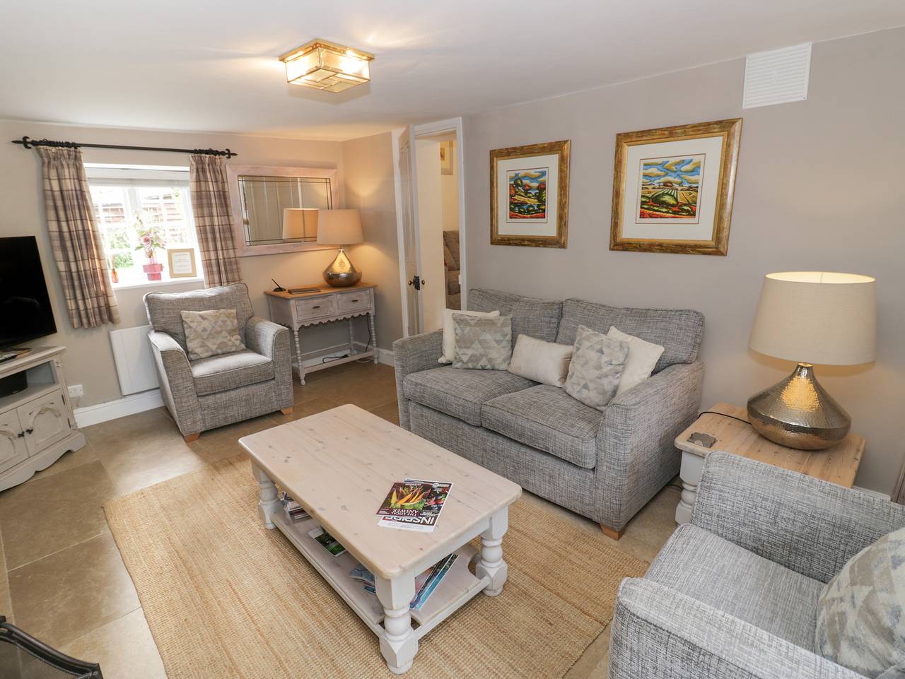 Jackdaw Cottage in Blockley, Gloucestershire