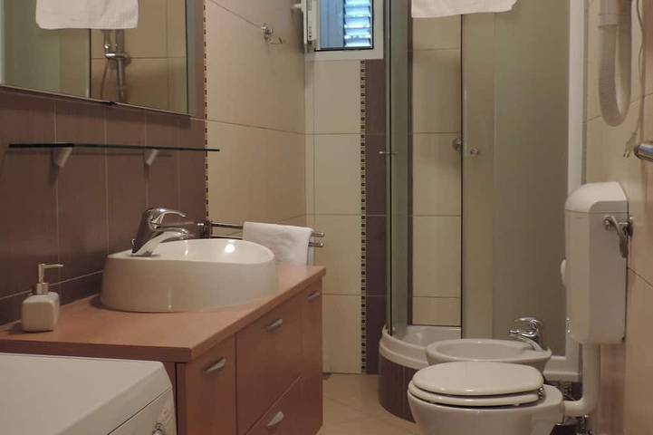 Appartement entier, Bienvenue à l'appartement Barada (****) in Trogir, Split-Dalmatie