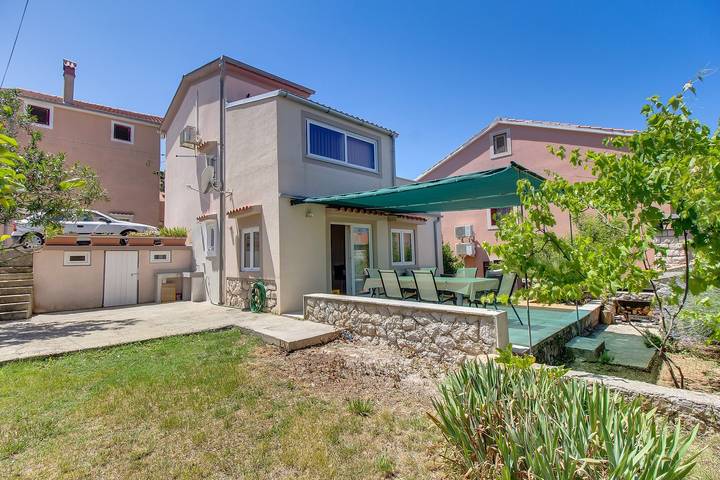 Ferienhaus für 6 Personen, mit Balkon/Terrasse, mit Haustier in Mali Lošinj