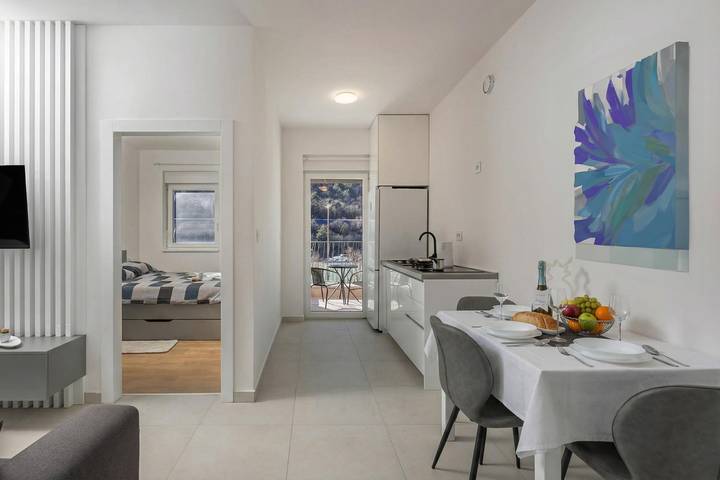 Ganze Wohnung, Sea-View Balcony Apt La Health in Plomin, Ostküste Istrien