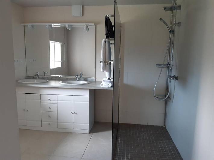 Maison d’hôte pour 3 personnes, avec jardin à Carhaix-Plouguer - 4