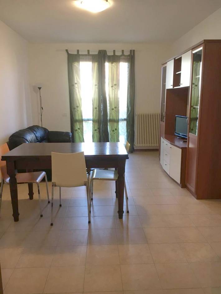 Ferienwohnung für 5 Personen, mit Terrasse und Ausblick in Fano - 2
