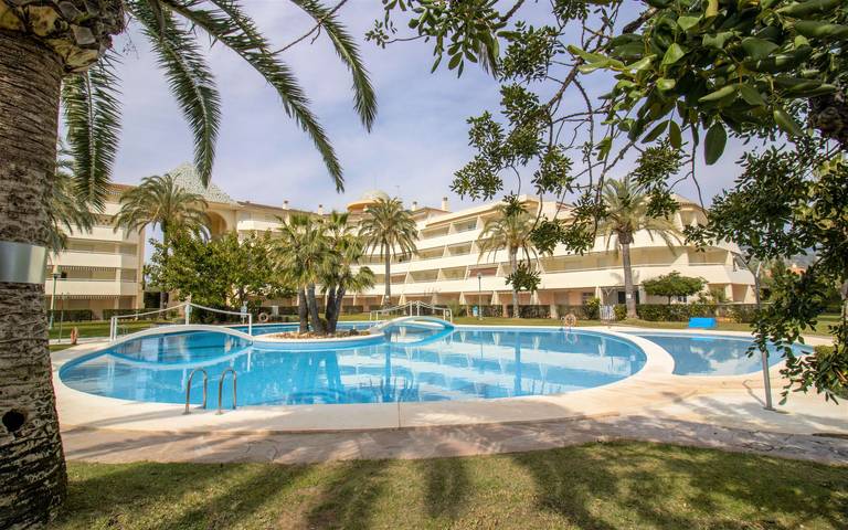 Ferienwohnung für 4 Personen, mit Terrasse und Garten sowie Kinderpool in Alcossebre - 2