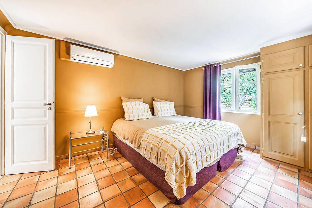 Nice home in Châteauneuf-Grasse in Châteauneuf-Grasse, Costa mediterránea (Francia)