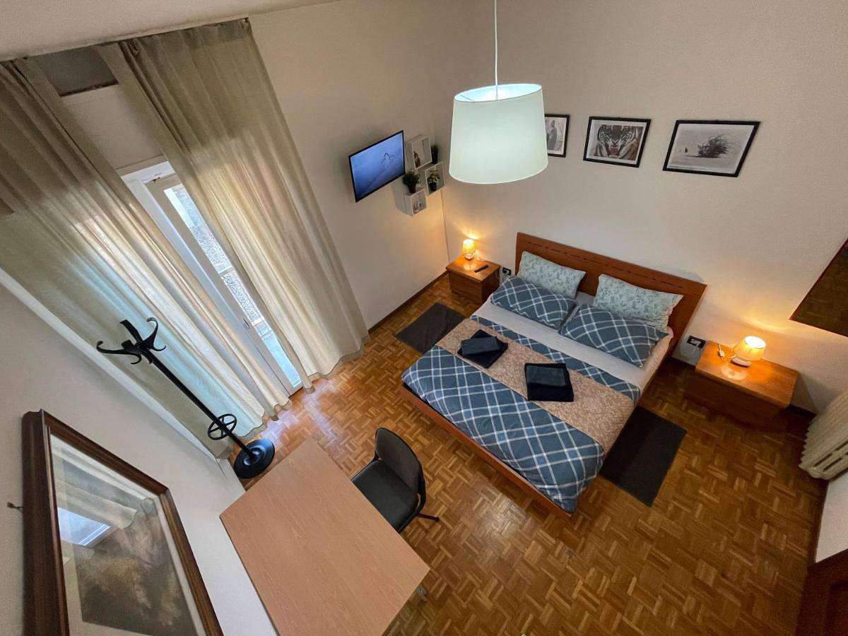 Double Room in Módena, Módena (província)