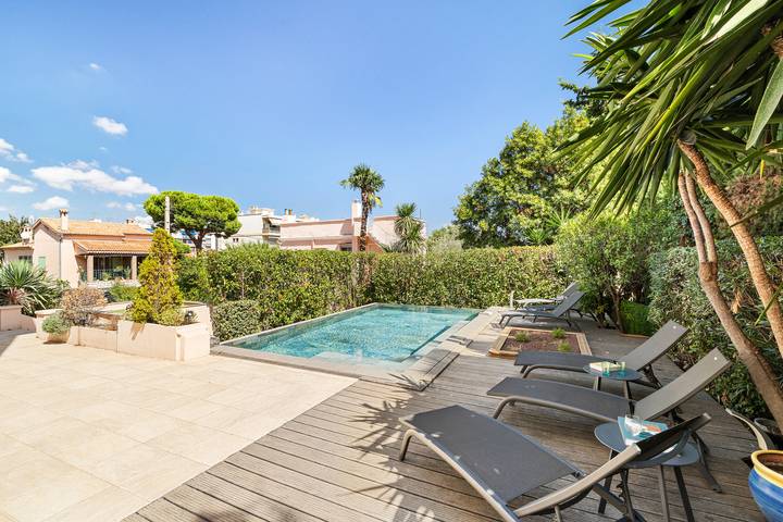 Apartamento entero, 625 Liberation - Lot 3 in Saint-Laurent-du-Var, Costa mediterránea (Francia)