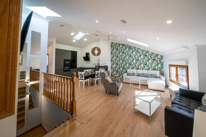 Apartamento para 6 personas, con Balcón y Vistas en Aranda de Duero