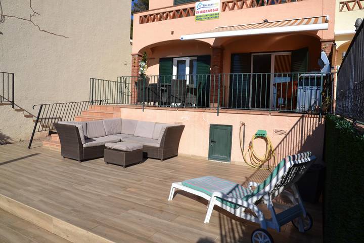 Casa rural para 6 personas, con Balcón y Terraza además de Jardín y Piscina en Serra de Daró - 2