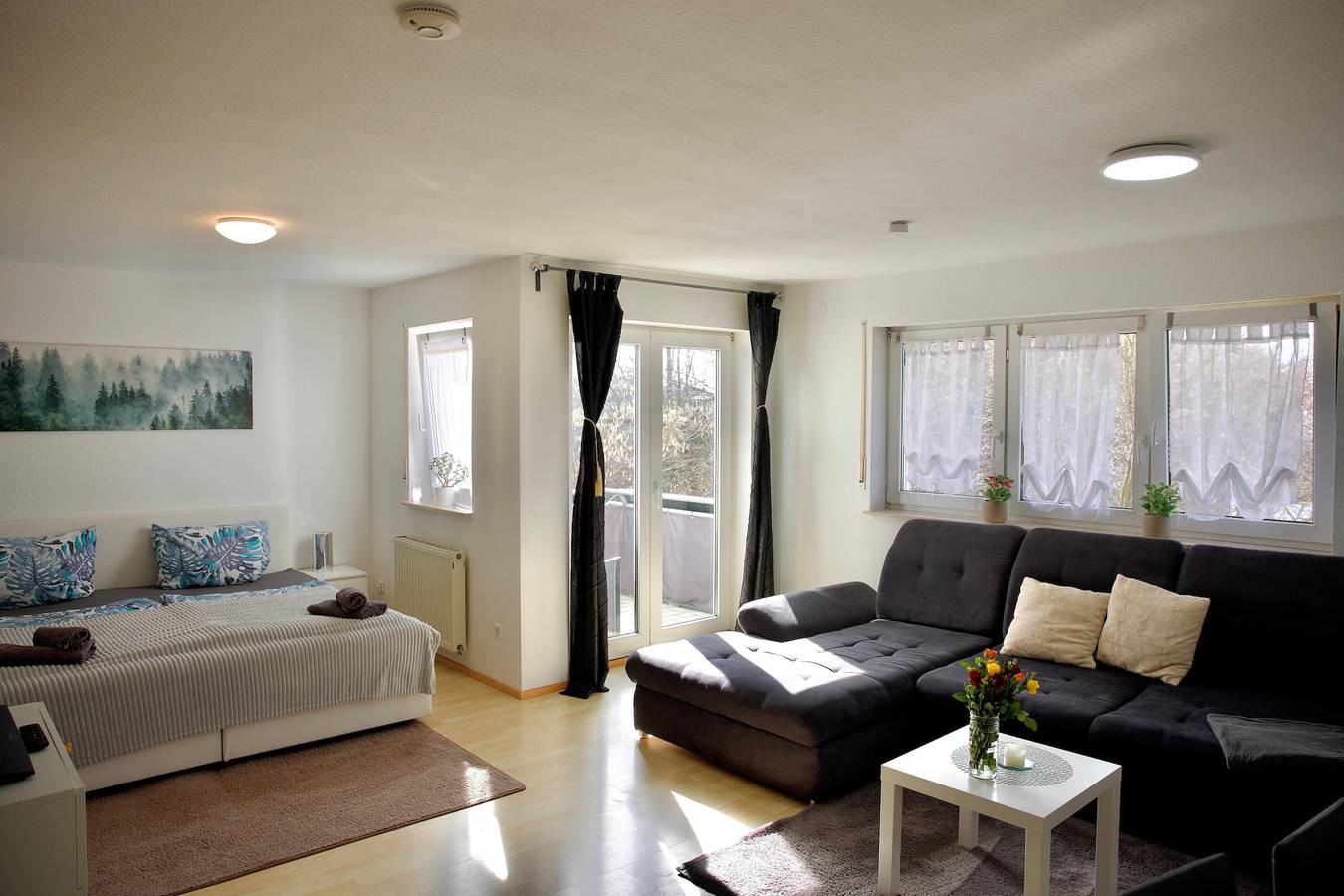 Ganze Wohnung, Moderne Unterkunft in Leutkirch mit Bergblick, Wlan & Balkon in Reichenhofen, Leutkirch im Allgäu