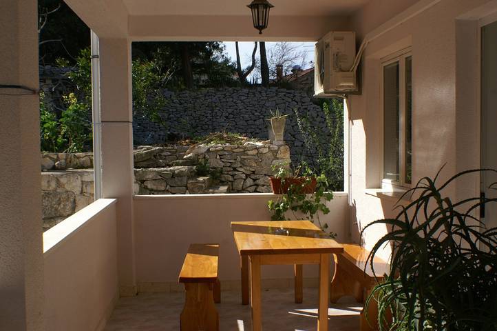 Apartament wakacyjny dla 4 osób, z balkon i balkon/ taras w Miasto Korcula