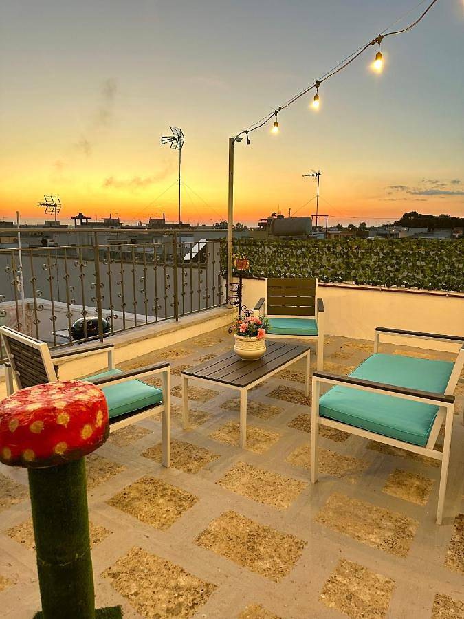 Casa vacanza per 10 persone, con panorama e terrazza in Scorrano