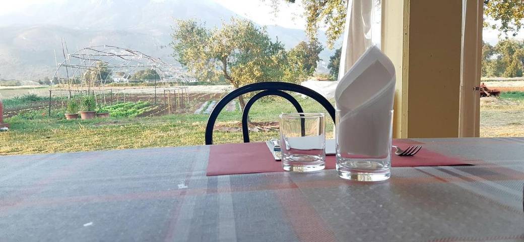 Location de vacances pour 3 personnes, avec jardin et vue, animaux acceptés à Aquino (homonymie)
