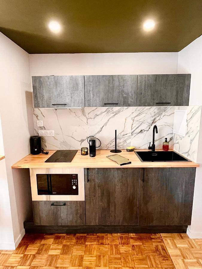 Gîte pour 2 personnes, avec vue à Écully - 4