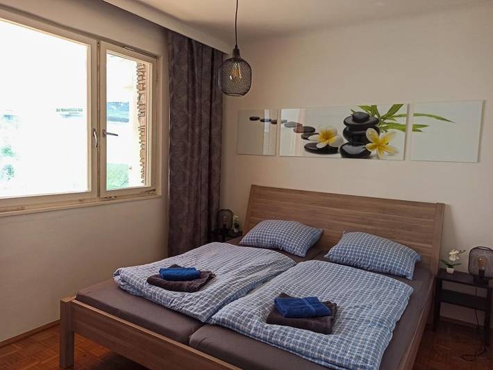 Bungalow für 3 Personen, mit Terrasse und Garten in Niederösterreich - 2