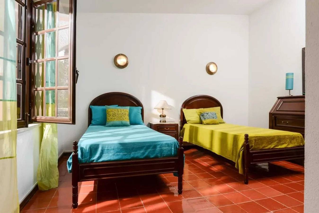 Elegante Villa in Corroios mit privatem Pool in Aroeira, Corroios