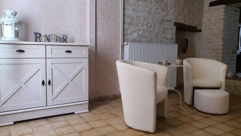 Gîte pour 6 personnes, avec terrasse à Bar-sur-Aube - 3