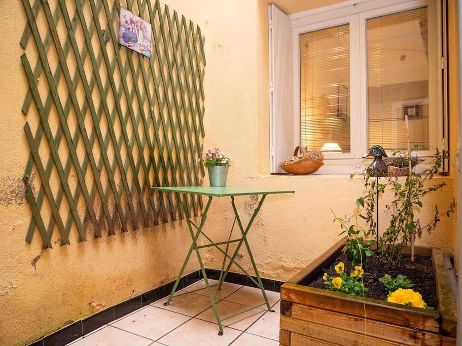Appartement entier, One-Bedroom Apartment in Mirepoix, Ariège