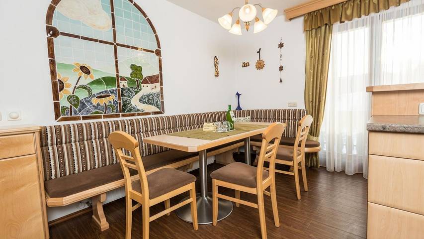 Bauernhof für 7 Personen, mit Sauna und Garten sowie Balkon, mit Haustier