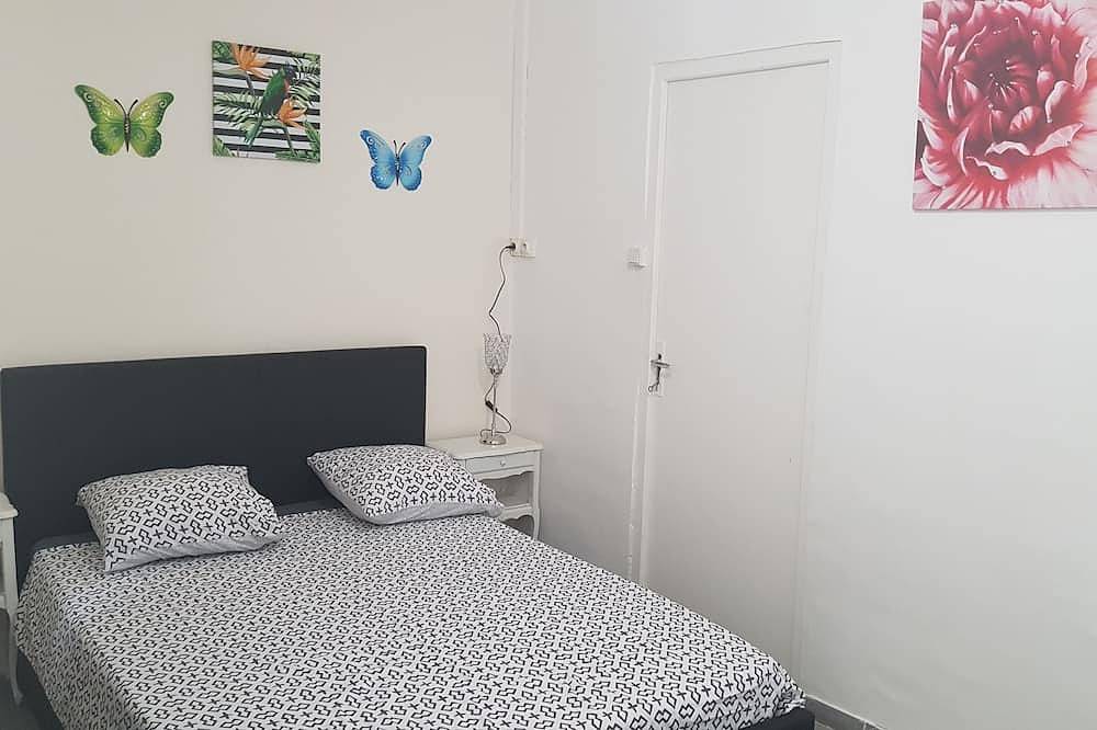 Entire apartment, Cosy F2 near Disneyland Paris in Meaux, Seine-et-Marne