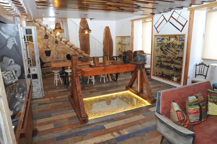 Auberge pour 3 personnes, avec balcon et vue, adapté aux familles dans Pernes