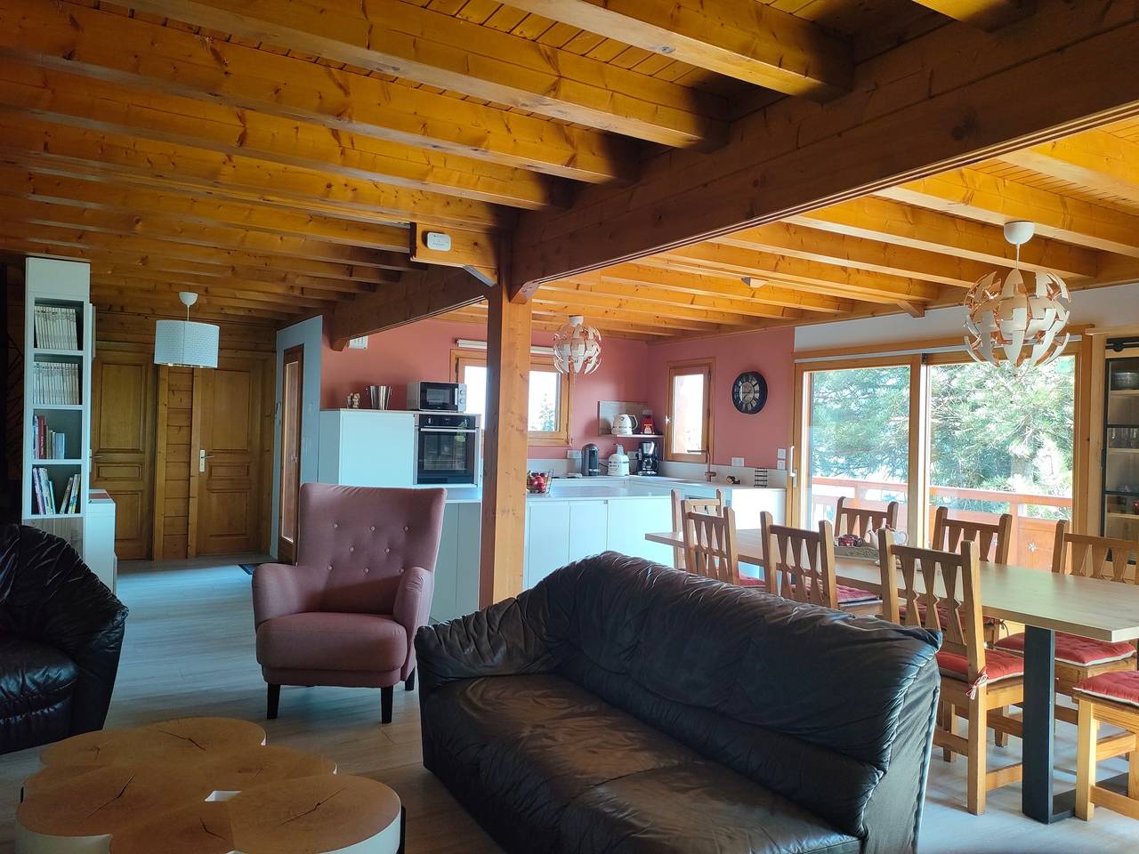 Chalet für 8 Personen mit Balkon in Taninges, Region Bonneville