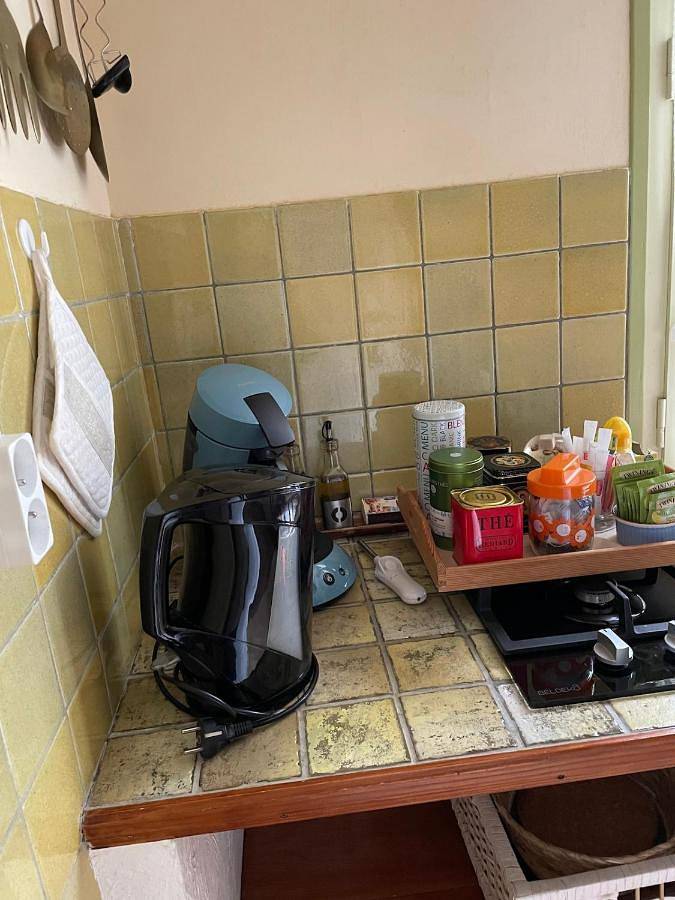 Location de vacances pour 2 personnes, avec Terrasse ainsi que Jardin et Piscine à Aigues-Vives - 4