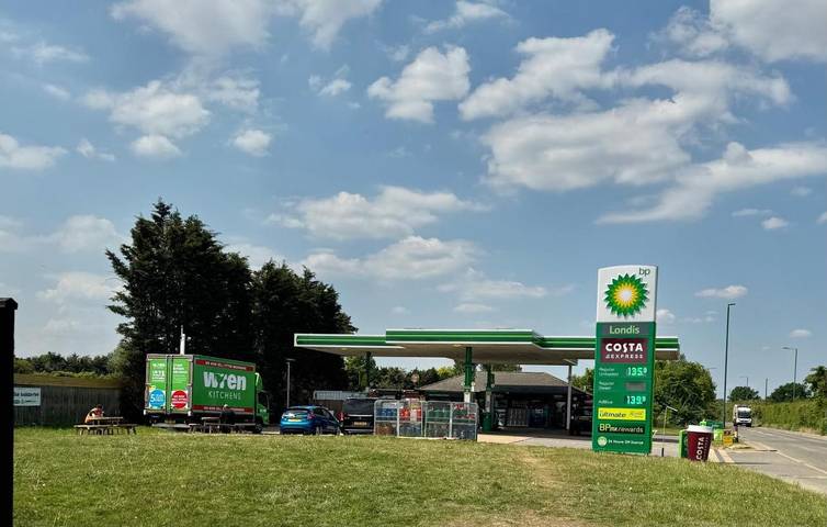 Gîte pour 5 personnes, avec jardin et vue dans Bray - 2