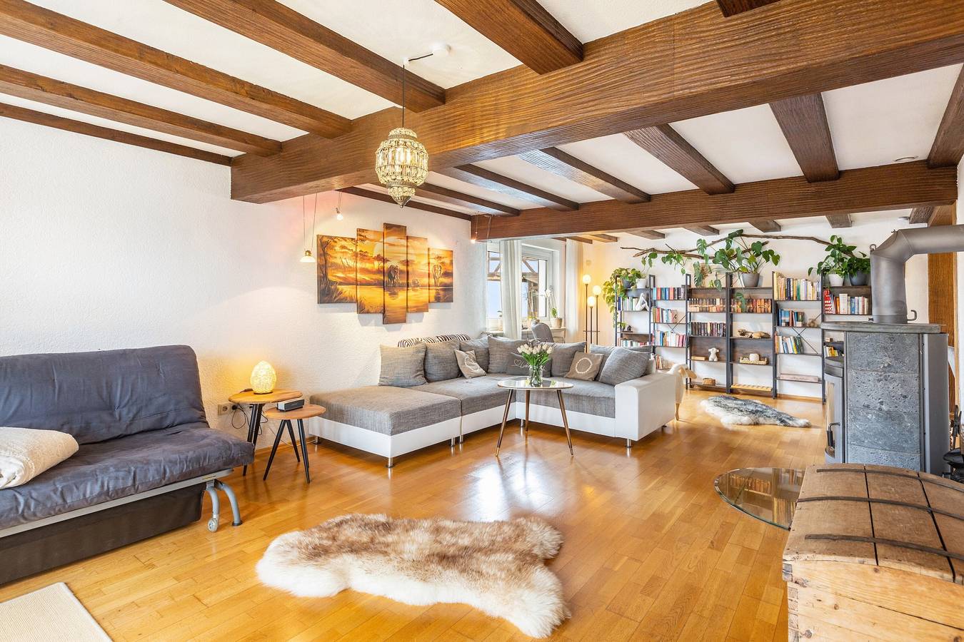 Ganze Wohnung, Apartment 'You R Welcome Too' mit Balkon und Sauna in Lauterbach, Vogelsberg Region