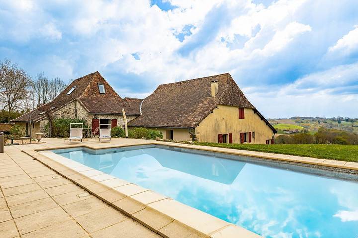 Villa pour 12 personnes, avec terrasse et jardin en Pyrénées-Atlantiques