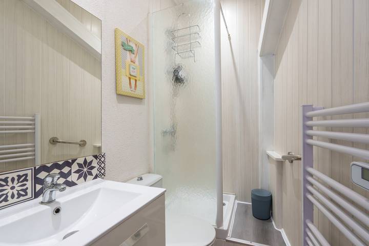 Entire apartment, Le Saint Lambert - studio au cœur de Troyes in Troyes, Aube