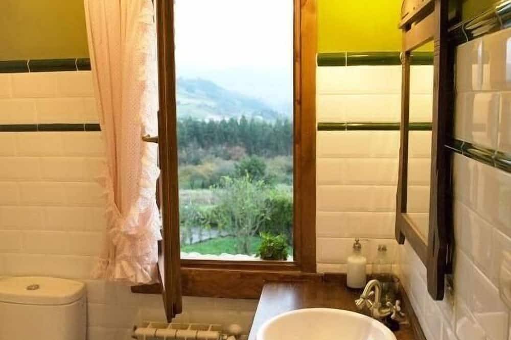 Rural apartment El Mirador de Cazanes for 2 people in Villaviciosa, Costa Verde (Spain)