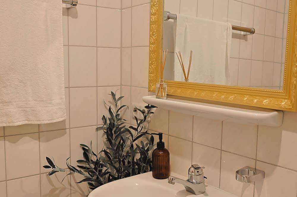 Ganze Wohnung, Pearl Apartment | Zwichenzeit. | 2 Schlafzimmer | kostenlose Parkplätze in Neuhausen auf den Fildern, Landkreis Esslingen