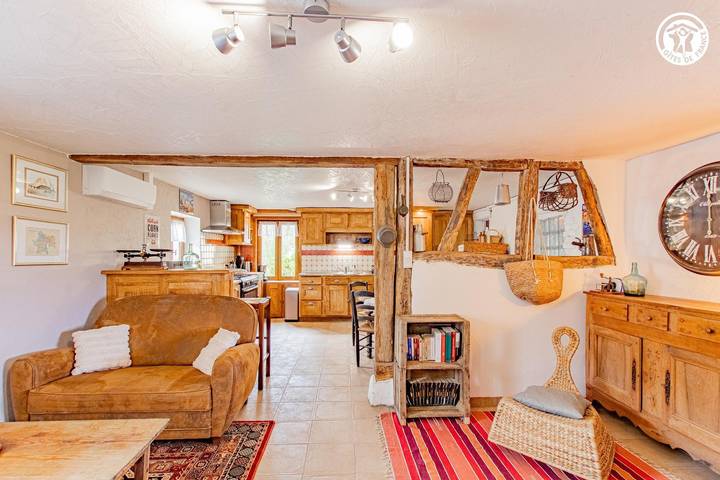 Gîte pour 4 personnes, avec Terrasse et Jardin