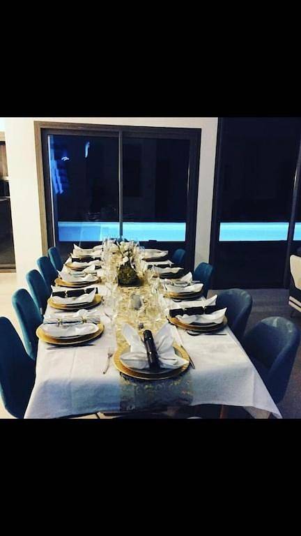 Location de vacances pour 8 personnes, avec piscine et jardin ainsi que balcon et vue à Cénac - 2