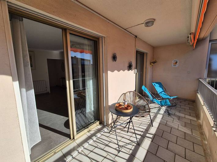 Studio pour 3 personnes, avec balcon - 1