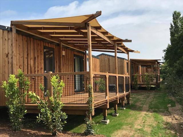 Location de vacances pour 2 personnes, avec vue ainsi que jardin et piscine dans Béarn - 2