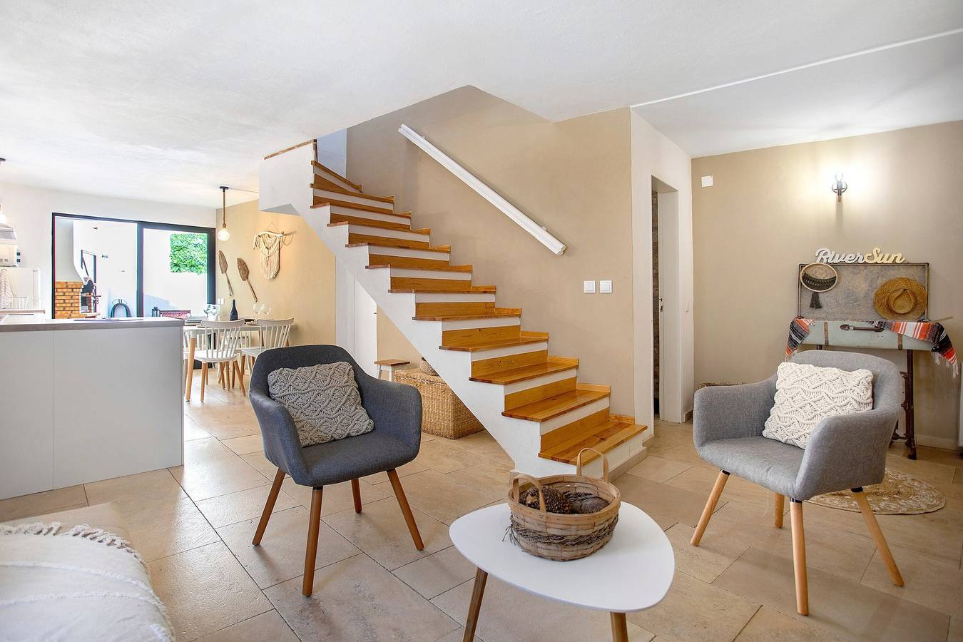Ferienhaus 'River Sun' mit privatem Pool, Wlan und Klimaanlage in Valada, Rio Tejo