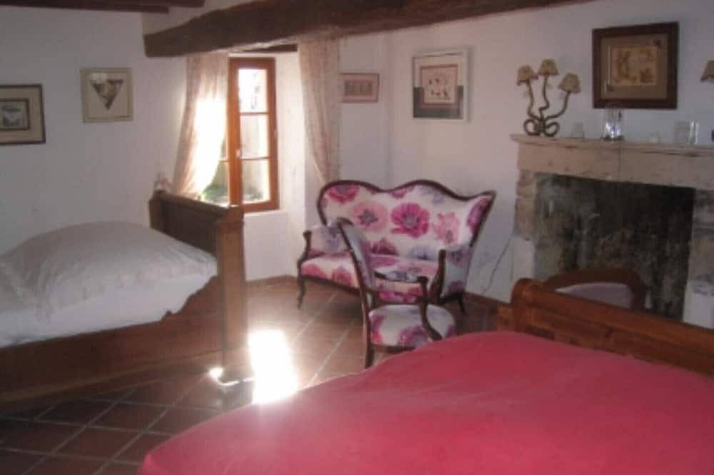 Das Rosa Zimmer ***** in Azay-le-Ferron, Le Blanc und Umgebung