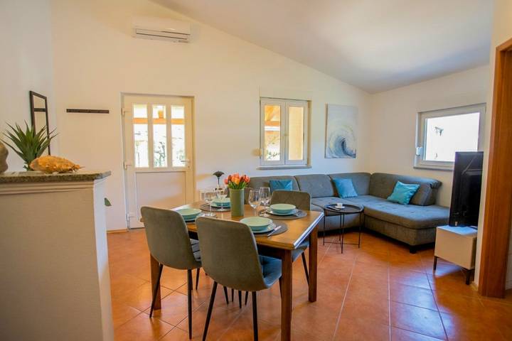 Casa Oliva Kim Marie /w Garden in Medulin Stadt, Medulin