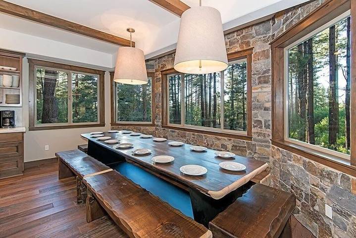 Vacation rental for 22 people, with hot tub and sauna by Lake Tahoe
