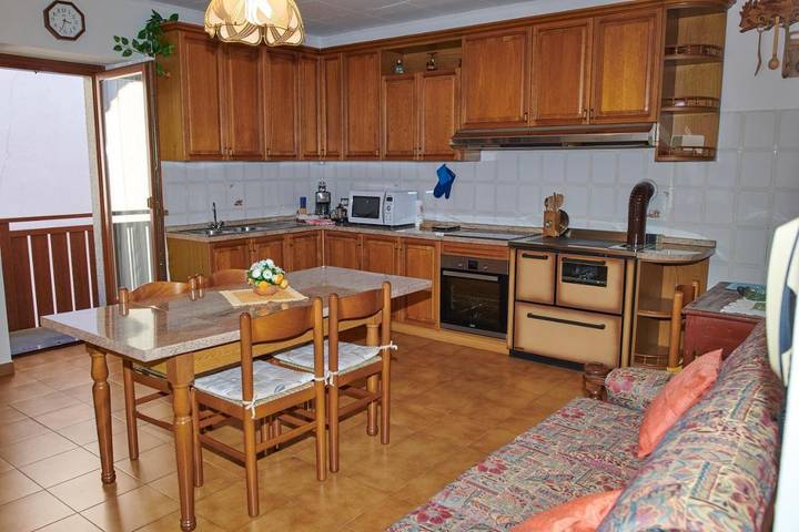Location de vacances pour 5 personnes, avec balcon et vue à Daone - 3
