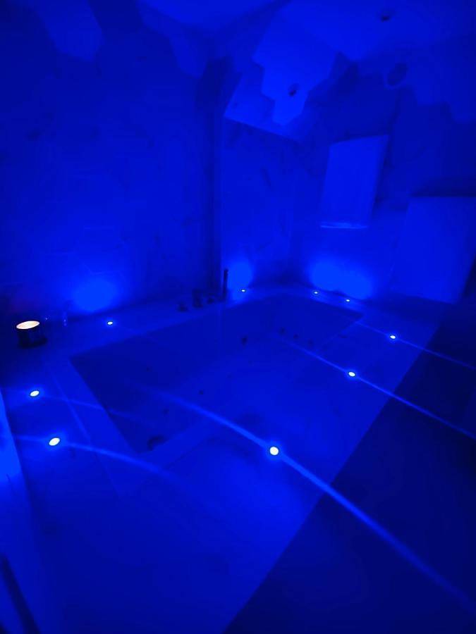 Gîte pour 2 personnes, avec jacuzzi à Planay - 2