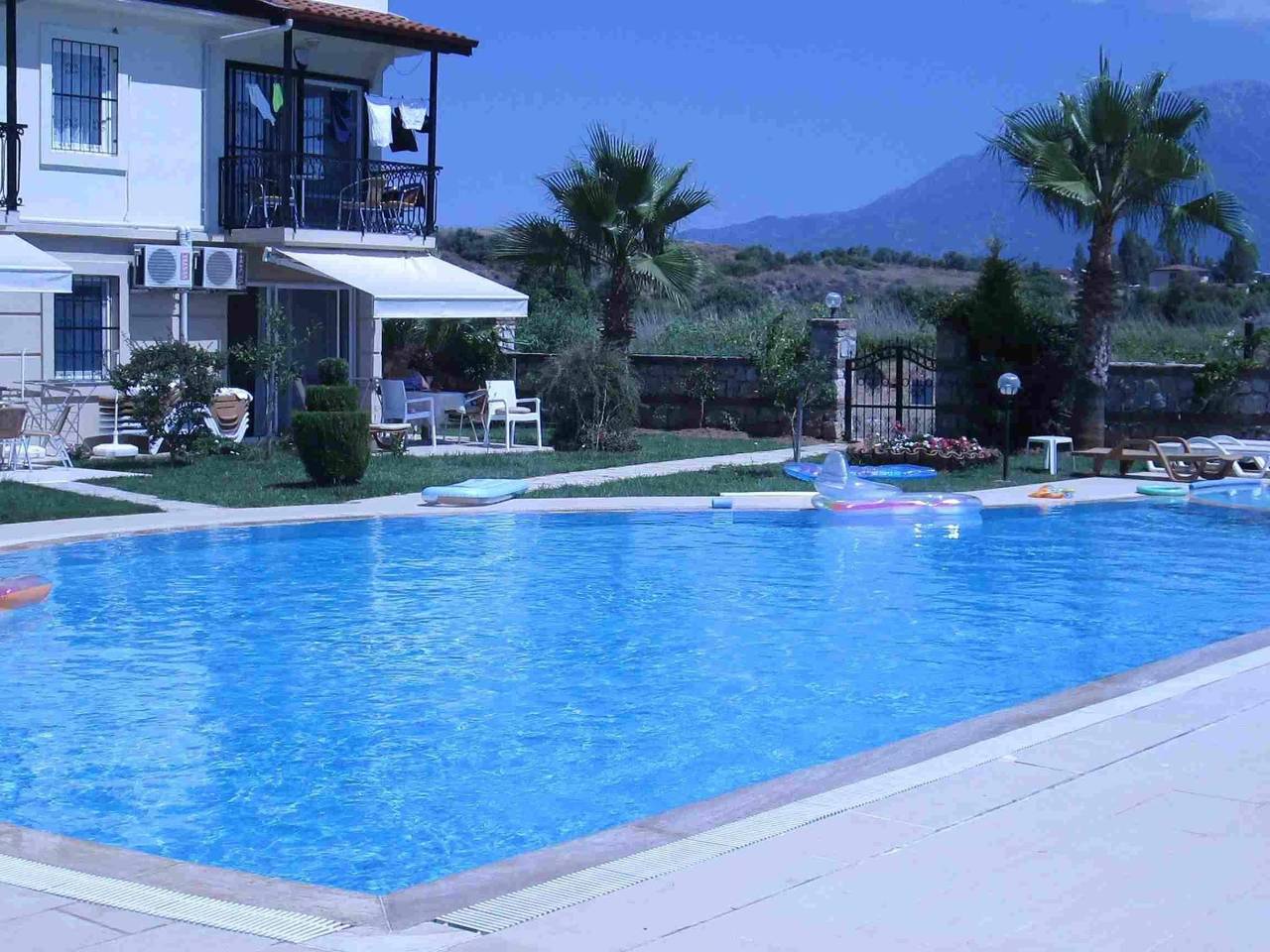 Apartamento entero, Apartamento de vacaciones para 4 personas con jardín in Fethiye, Muğla