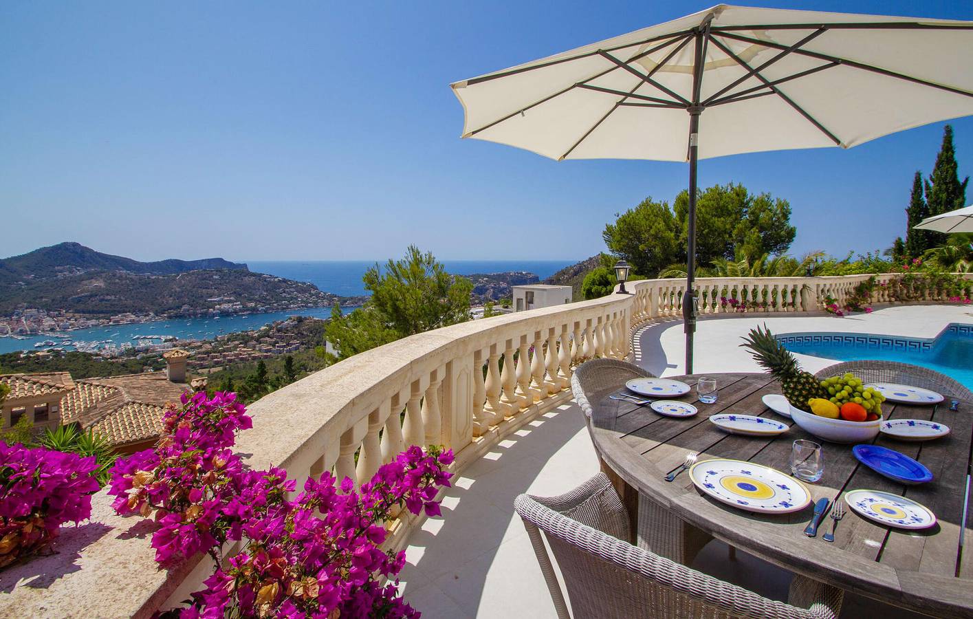 Apartamento con vistas al mar, piscina, terraza, aire acondicionado y WiFi in Andrach, Costa de Mallorca