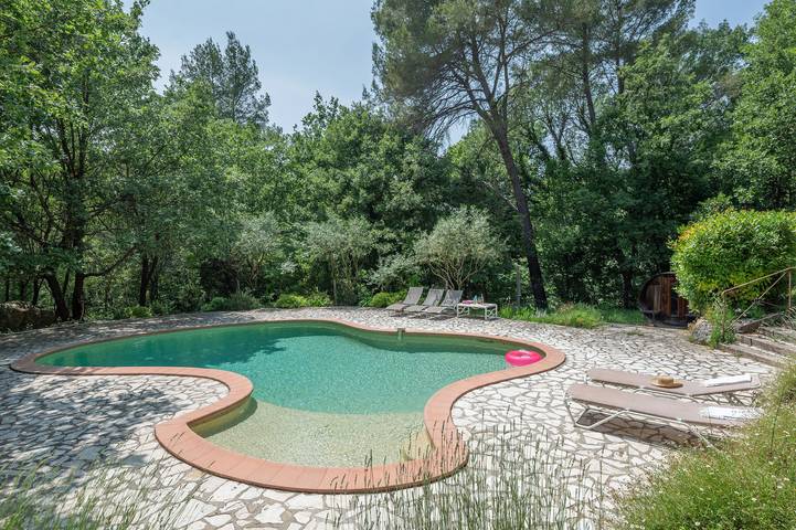 Villa für 8 Personen, mit Terrasse und Garten sowie Sauna, mit Haustier in Provence-Alpes-Côte d'Azur - 4