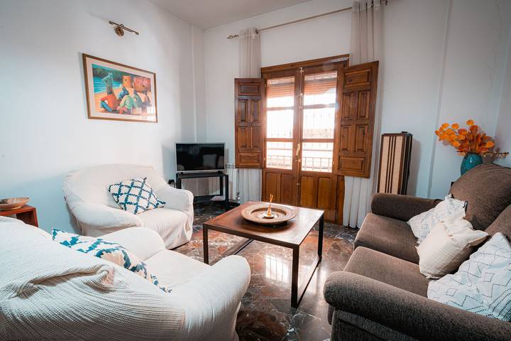 Apartamento para 3 personas, con balcón en Granada