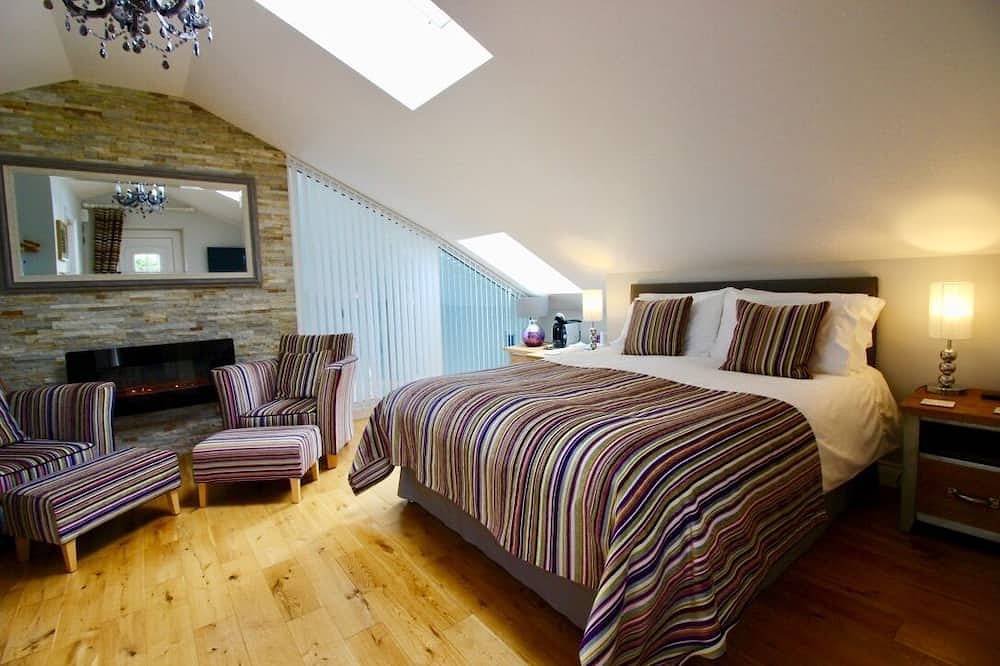 Luxury barn with privateheated indoor pool & hot tub close to Durham City in County Durham