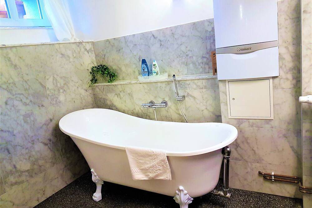 Deluxe Appartement im Unik Villa Harz. Frühstück Halbpension buchbar in Sankt Andreasberg, Braunlage